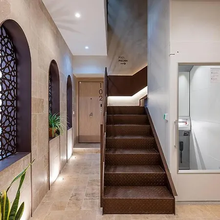 Premium - Arcos De Medina 202